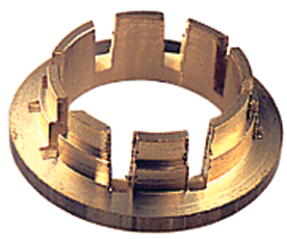 Латунный фиксатор медных труб 18мм