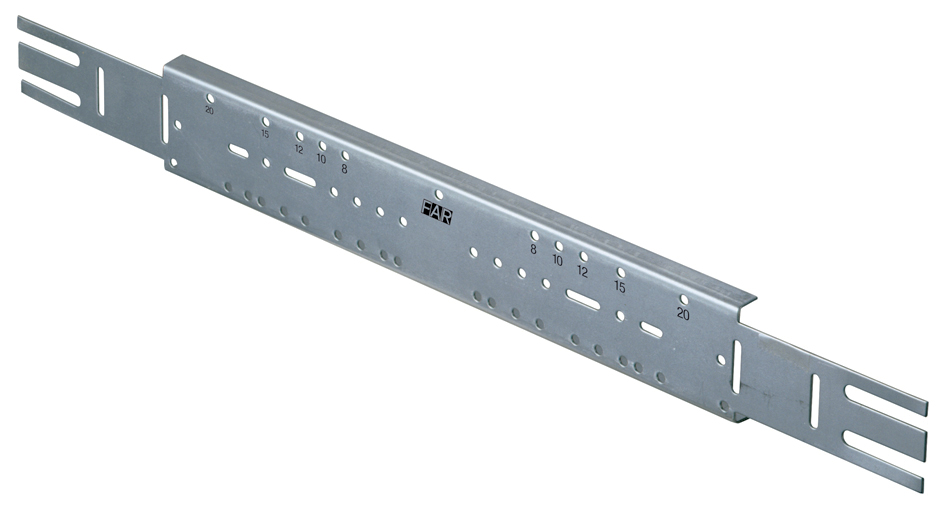 Стальная пластина с винтами